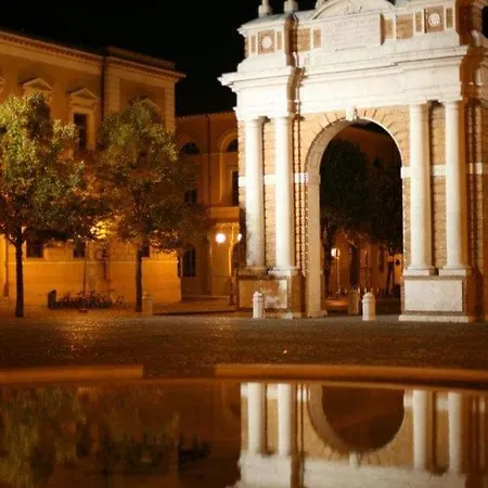 La Piazzetta Lägenhet *